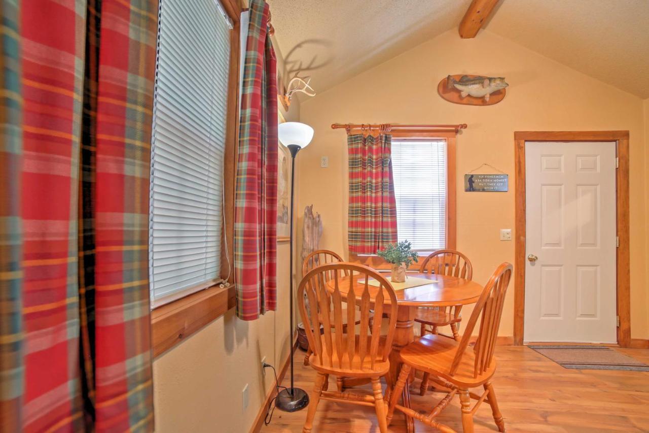 Branson Cabin With Deck Near Table Rock Lake! المظهر الخارجي الصورة