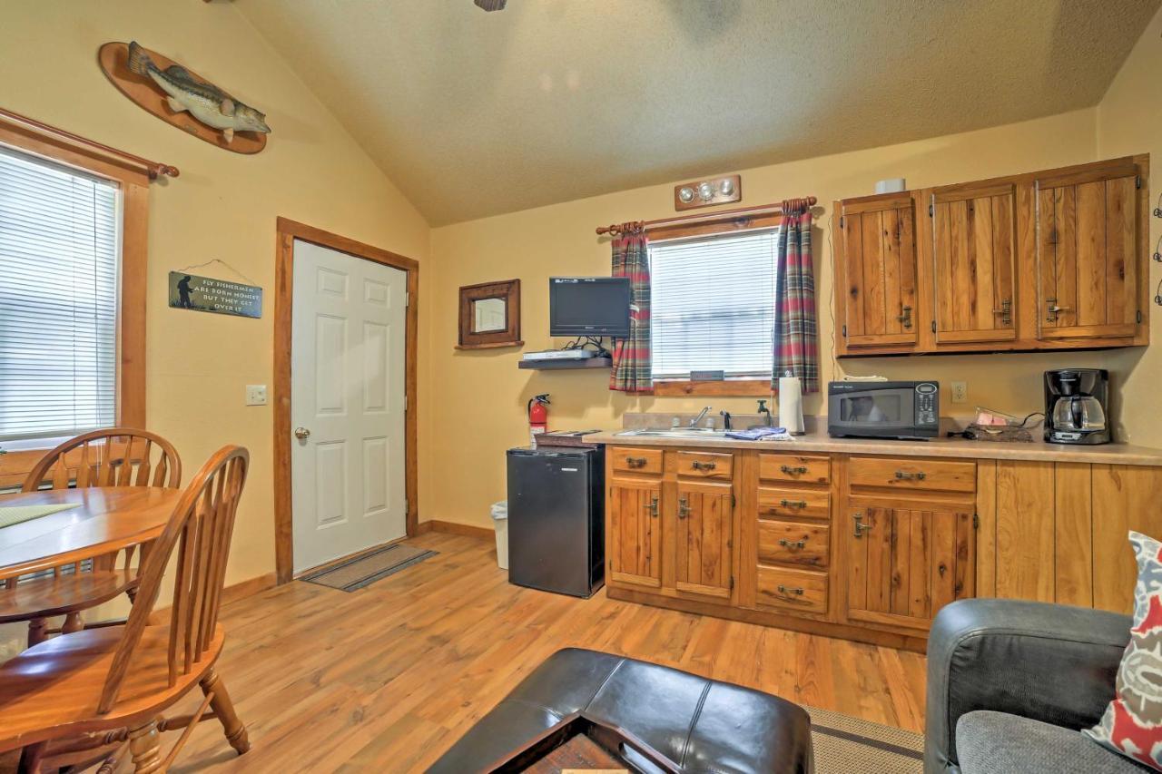 Branson Cabin With Deck Near Table Rock Lake! المظهر الخارجي الصورة