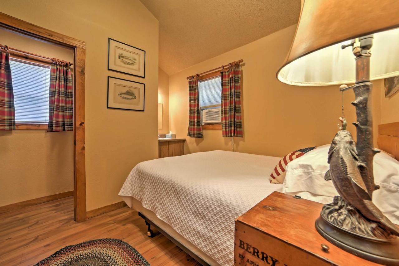Branson Cabin With Deck Near Table Rock Lake! المظهر الخارجي الصورة